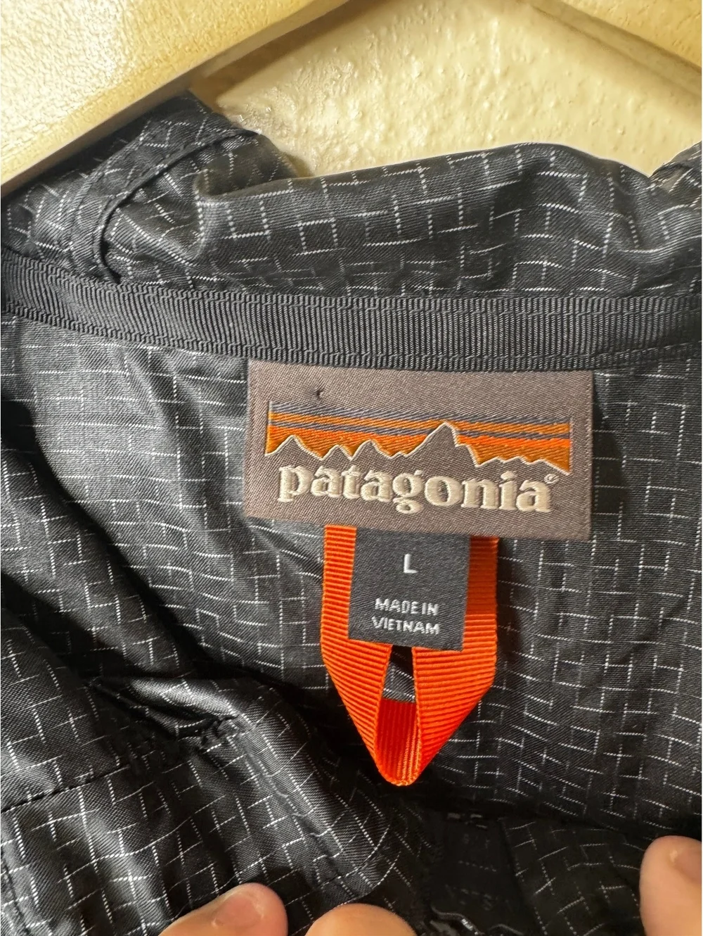 Patagonia Hooded Windbreaker Jacket Men L Gray Grid Full Zip Lightweight Coat